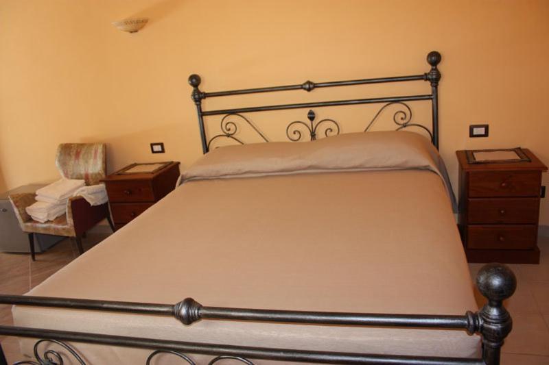 Agriturismo Ghiritina Francavilla di Sicilia Cameră foto